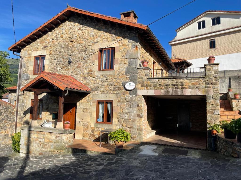 Apartamentos Rurales La Casa Vieja De Alceda Екстериор снимка