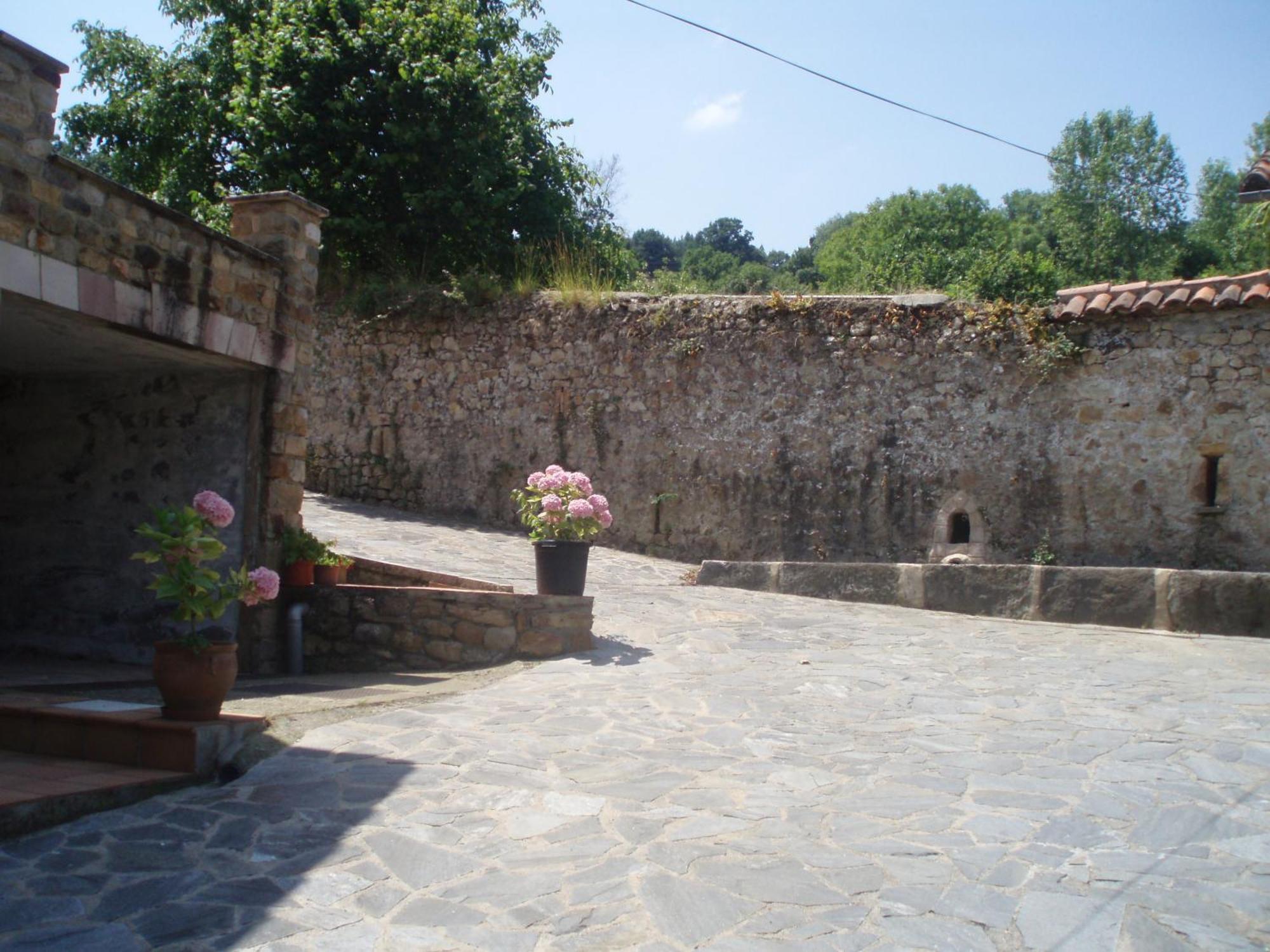 Apartamentos Rurales La Casa Vieja De Alceda Екстериор снимка