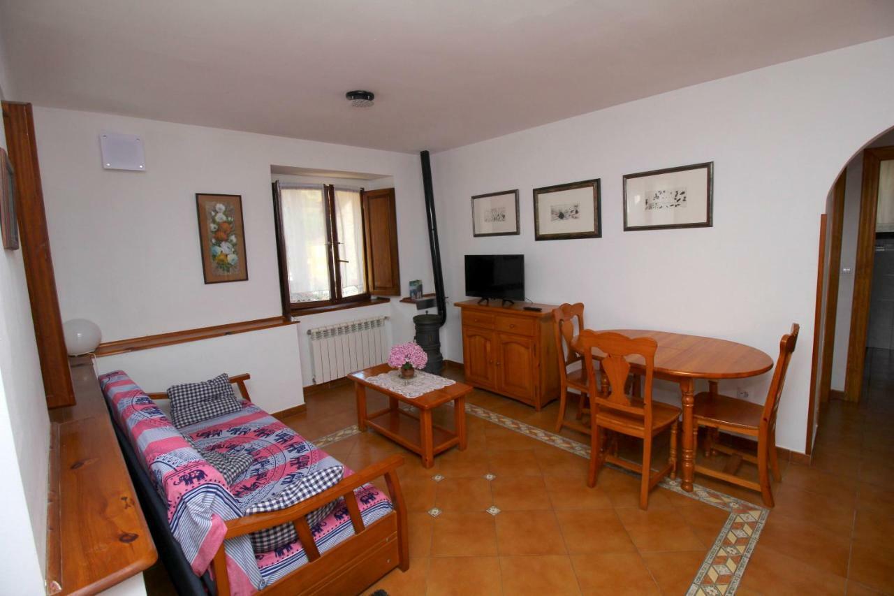 Apartamentos Rurales La Casa Vieja De Alceda Екстериор снимка